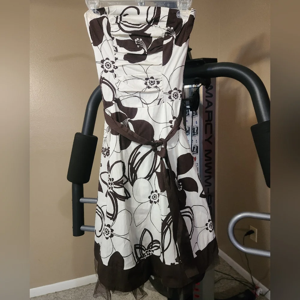 Ruby Rox Strapless Dress Size 3 - Picture 3 of 7